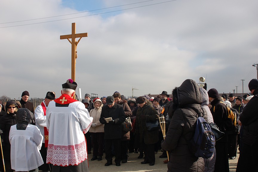 Droga Krzyżowa w intencji trzeźwości Narodu w Oświęcimu